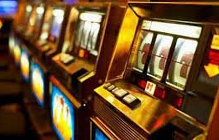 Двоє учасників організованої злочинної групи з Чернігівщини сплатять штраф за незаконну діяльність гральних закладів