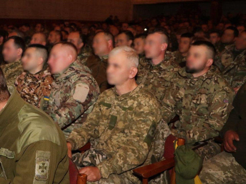Нагородили найкращих бійців 105-го прикордонного Чернігівського загону
