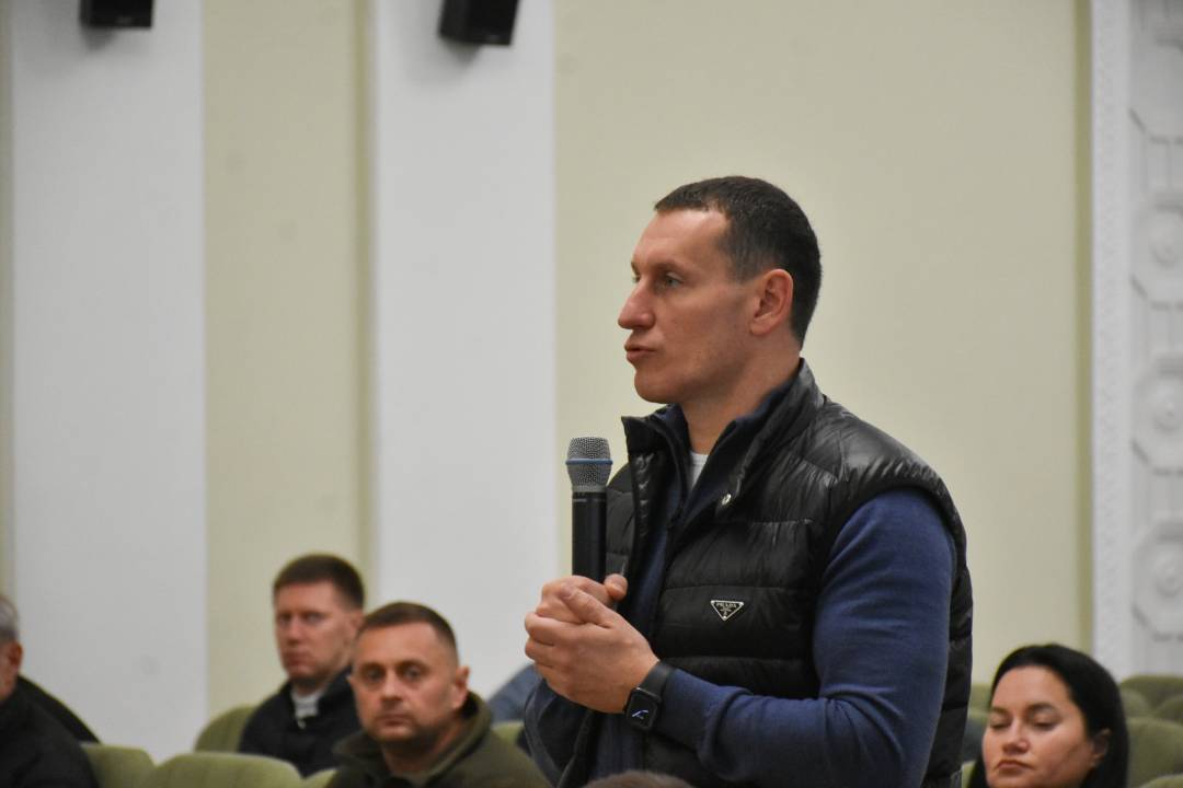 Опалювальний сезон: у Чернігові завершується підключення тепла та гарячої води споживачам