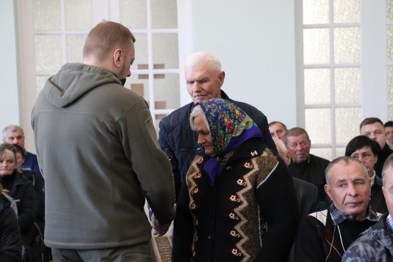 Посмертні державні нагороди передали сім’ям полеглих захисників із Чернігівщини (Фото)