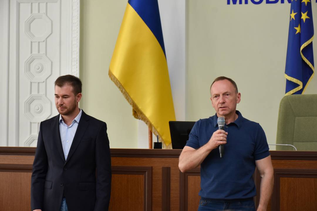 Рідним загиблих військовослужбовців Сил ТРО вручили відзнаки «За оборону Чернігова»