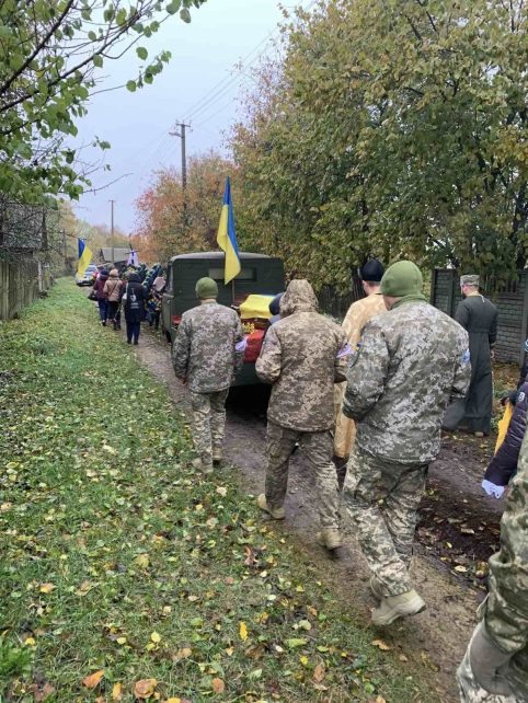 Ріпкинська громада провела в останній путь воїна