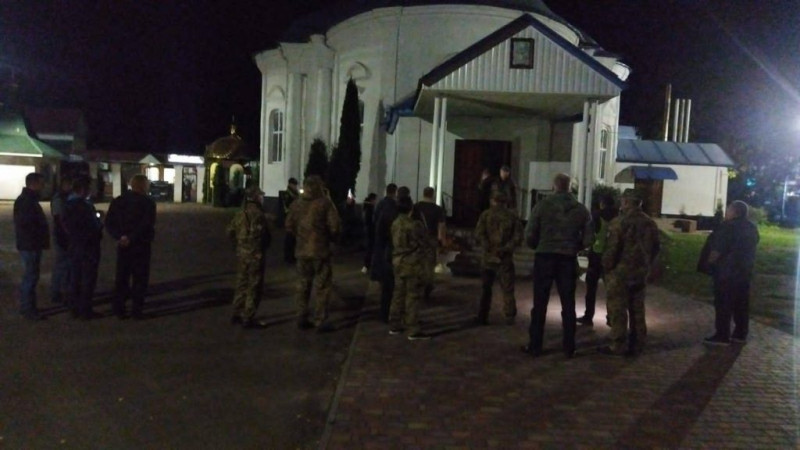 У церкві на Чернігівщині виявили ворожу літературу і докази причетності до РПЦ