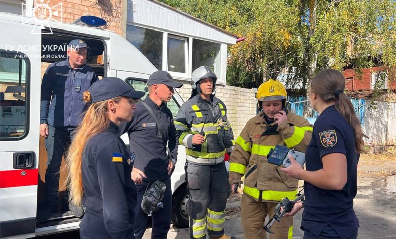 У Чернігові рятувальники ліквідували пожежу в школі (Фото)