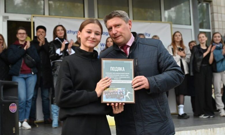 У ніжинському виші відбувся танцювальний конкурс (Фото)