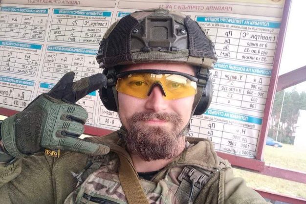Воїн з Чернігова потребує допомоги після поранення