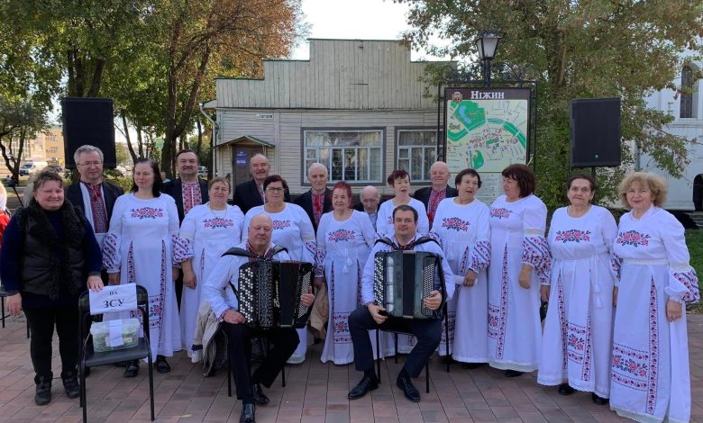 Зібрали більше 5 тисяч: у Ніжині відбувся благодійний концерт на допомогу ЗСУ