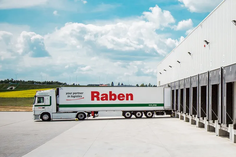 Особенности грузовых перевозок в Европу с компанией Raben Group