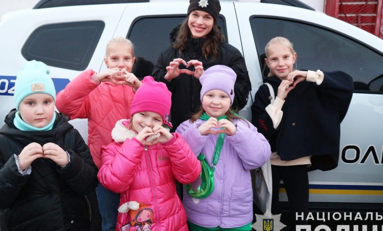 Цікаво та інформативно: у громаді на Чернігівщині поліцейські проводять безпекові заходи з дітьми