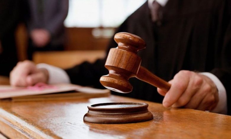 Двох підлітків, які вбили поліцейського на Масанах, засуджено до 12 та 15 років ув’язнення
