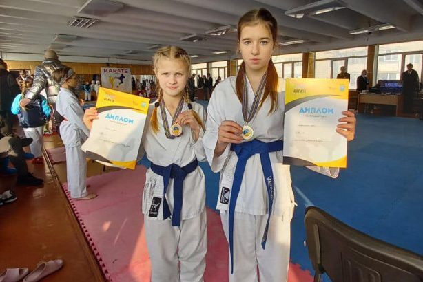Юні ніжинські каратисти показали високі результати на змаганнях