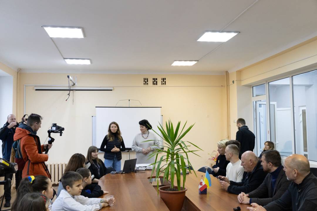 Мобілізувати зв'язки та можливості українців по всьому світу на підримку Чернігова. Візит делегації Світового конгресу українців