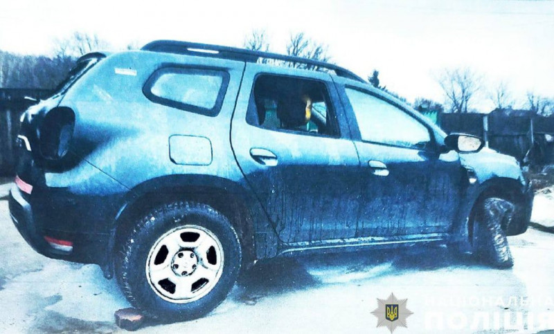 Розстріляли повну автівку цивільних: на Чернігівщині поліцейські повідомили про підозру двом російським військовим
