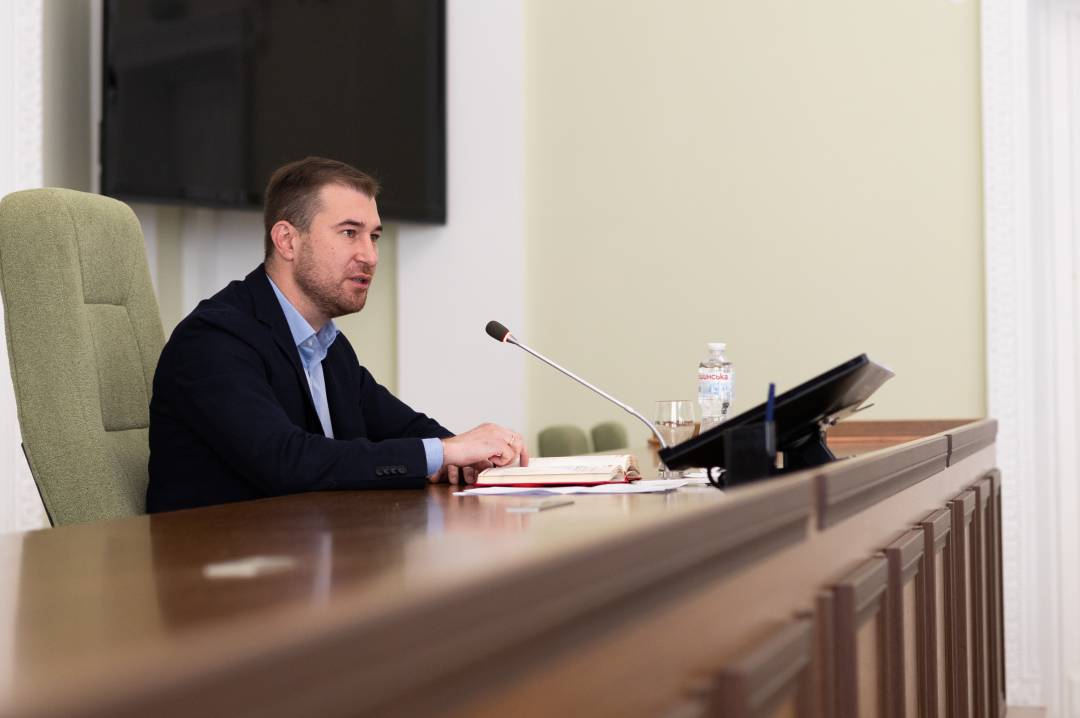 Святий Миколай привітає більше сотні чернігівських дітей, батьки яких загинули, захищаючи Україну