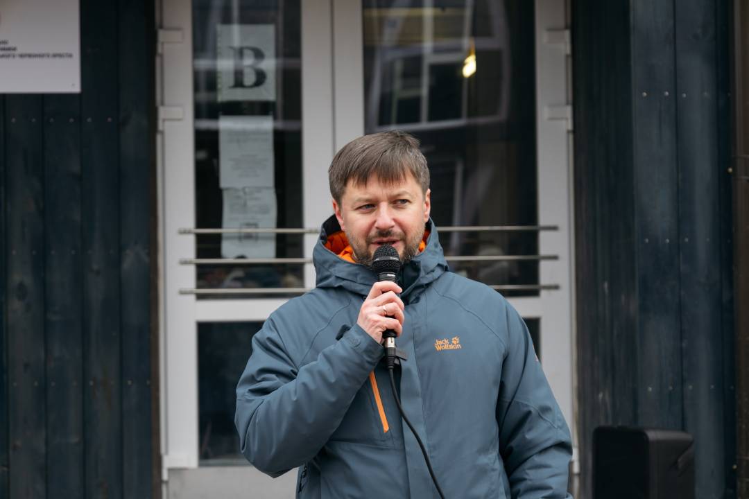 У модульне містечко на вулиці Володимира Дрозда заселяються люди, які втратили власні оселі