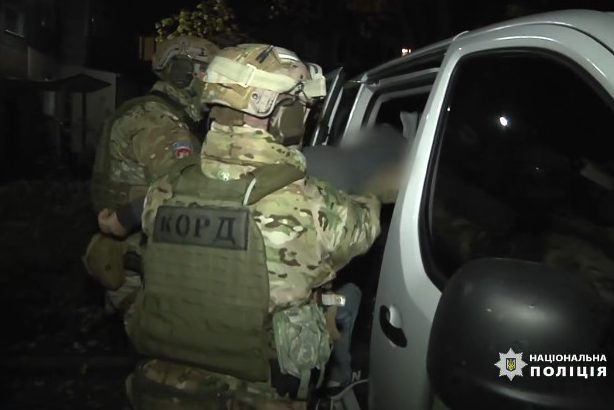 У Ніжині поліцейські затримали торгівця психотропами