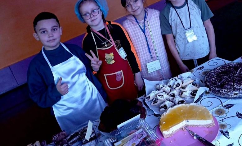 У Ніжині учні провели благодійний ярмарок на підтримку ЗСУ (Фото)