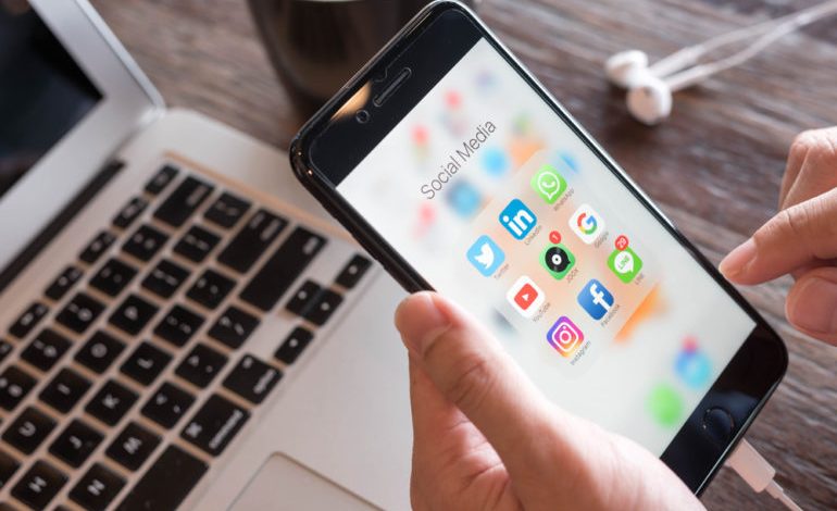 У поліції Чернігівщини розповіли, чому не варто здавати в оренду свою сторінку в соцмережах