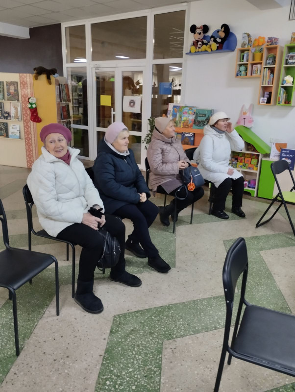 Від приготування їжі до фітнесу і саморозвитку: в громаді на Чернігівщині надають пенсіонерам різноманітні послуги (Фото)