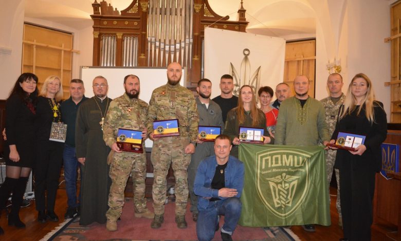 Військового з Чернігівщини нагородили орденом «Народний Герой України»
