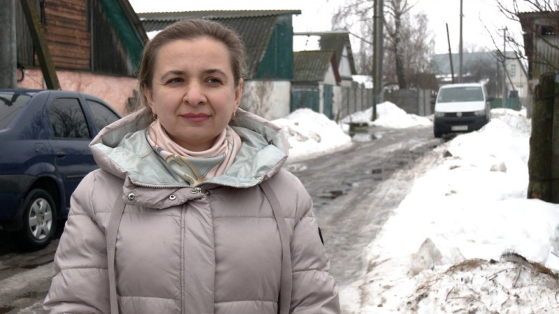 Утеплюють фасади, встановлюють вікна та ремонтують дах: у Ягідному на Чернігівщині розпочали капітальний ремонт будинків