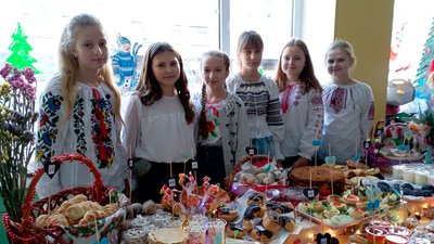 Школярі з Бобровиці зібрали майже 180 тисяч гривень на допомогу ЗСУ