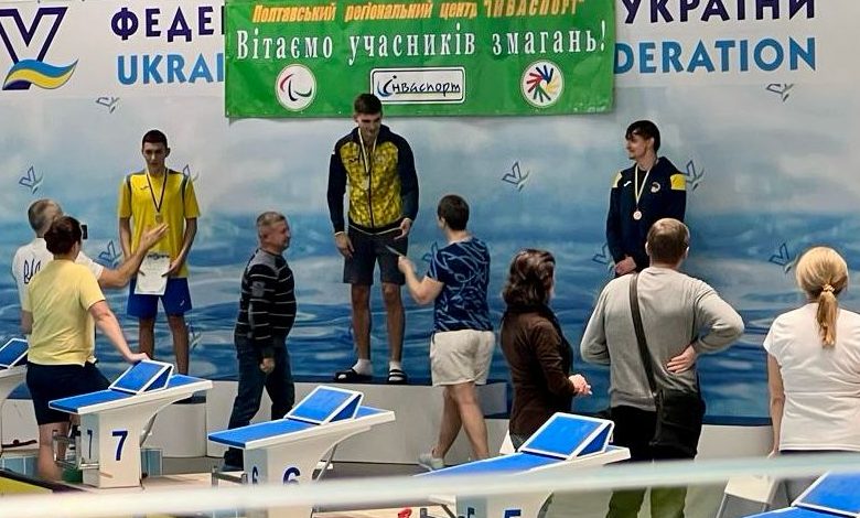 Чернігівські спортсмени привезли чотири медалі з чемпіонату України з плавання серед спортсменів із порушенням слуху