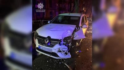 У Чернігові п'яний водій таксі спричинив дві ДТП: що відомо