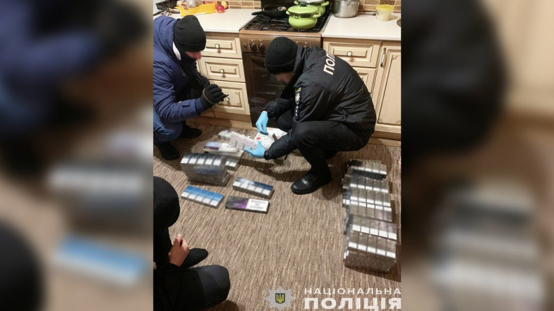 Правоохоронці вилучили у жителя Чернігівщини понад 3 тисячі безакцизних пачок цигарок на 200 тисяч гривень