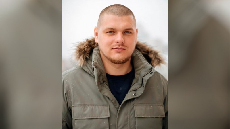 На Чернігівщині попрощалися з солдатом Максимом Рибецьким