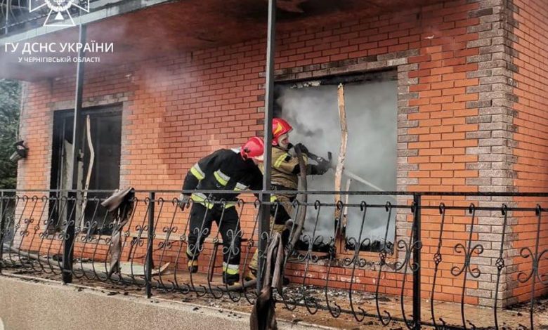 На Чернігівщині горів будинок