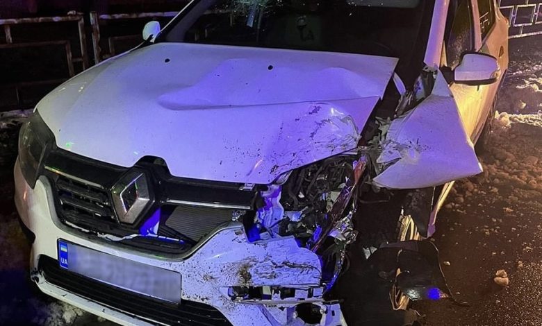 У Чернігові пʼяний водій таксі вчинив дві ДТП