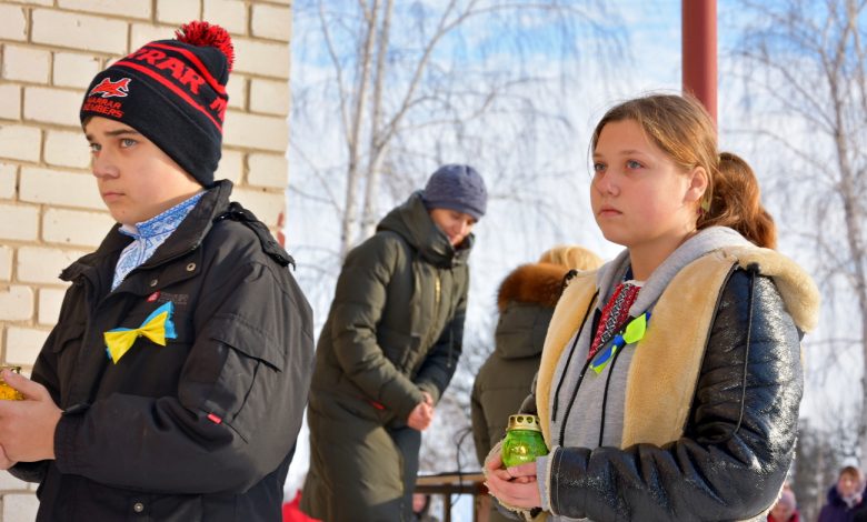 У громаді на Чернігівщині встановили пам’ятні дошки загиблим воїнам (Фото)