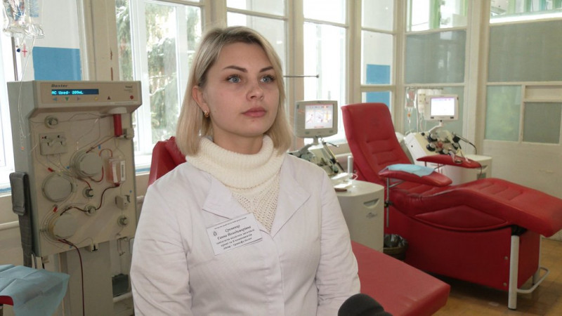 Гроші на харчування і додаткові вихідні залишаться: в центрі крові у Чернігові перейшли на безоплатне донорство