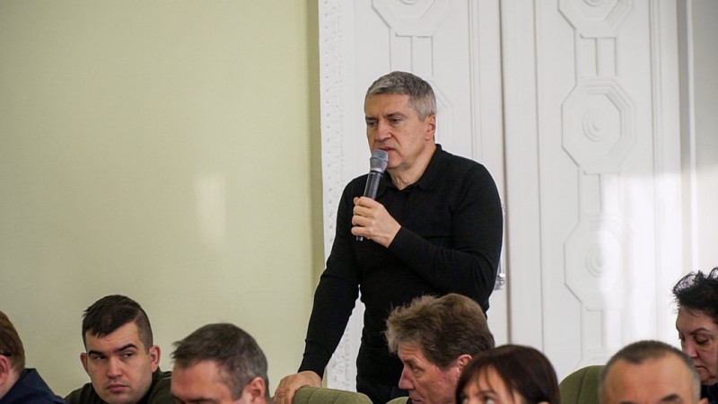 Чернігів на межі епідемічного порогу: за яких умов і коли можуть ввести карантинні обмеження