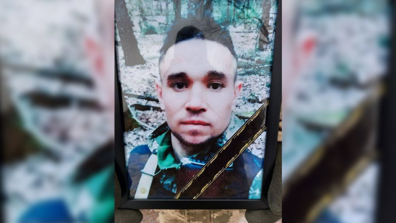На Чернігівщині поховали Олександра Кононенка, Сергія Малишенка та Миколу Бакуна, які загинули на фронті