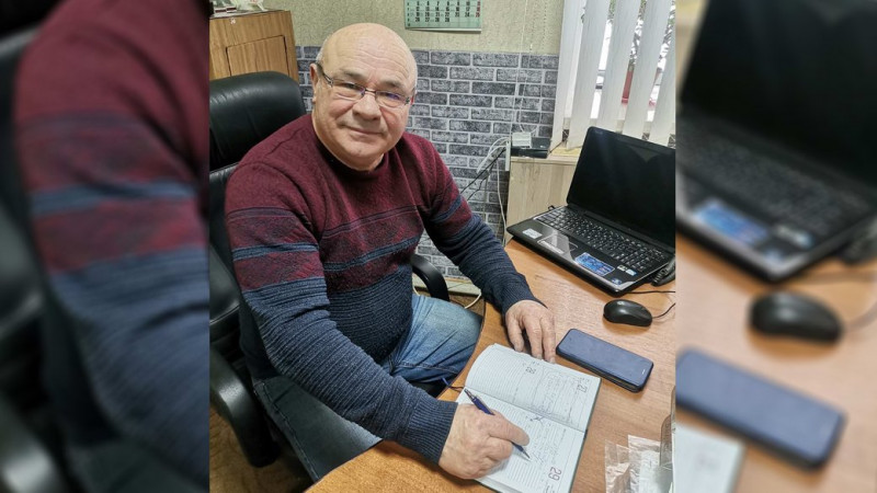 Електромонтер, інженер, педагог, тренер: чотирьох жителів Чернігівщини відзначили державними нагородами України