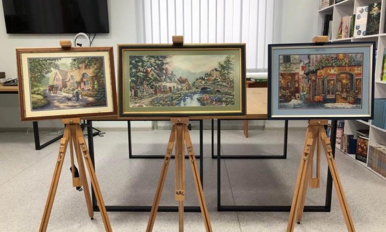 У Чернігові пройшла виставка робіт з вишивки хрестиком «Вишиваю красу»