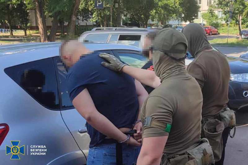 За матеріалами СБУ судитимуть рекетирів, які тероризували мешканців Чернігівщини (Фото)