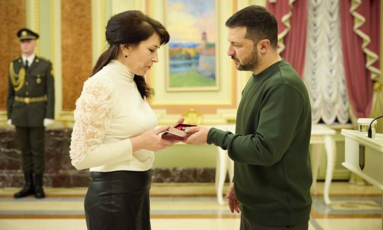 Жителька Корюківки отримала відзнаку від Президента