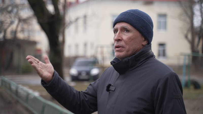 Знести не можна відновити: що чекає на пошкоджену обстрілами будівлю дитячої стоматполіклініки у Чернігові