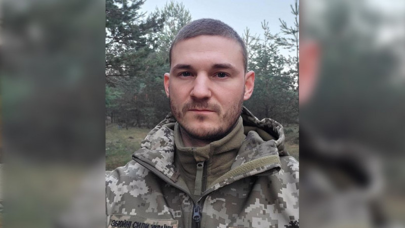 На Чернігівщині попрощалися з трьома військовими ЗСУ, які боронили Україну