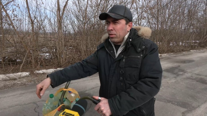 Топлять сніг і збирають дощову воду: на Чернігівщині частина жителів Новгорода-Сіверського місяць без водопостачання