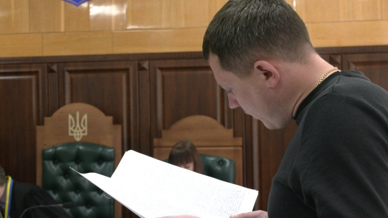"Ми хочемо їм усім довічного": у Чернігові тривають суди над підозрюваними у потрійному вбивстві