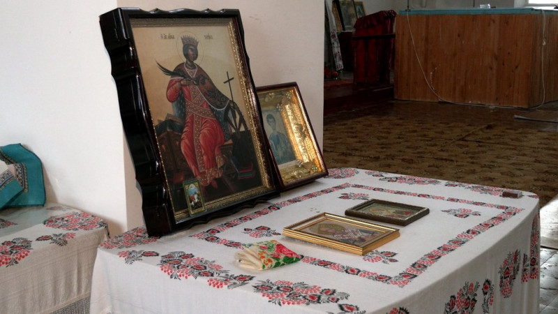 Церква у Корюківці на Чернігівщині перейшла до ПЦУ: як пройшло перше богослужіння та в якому стані храм