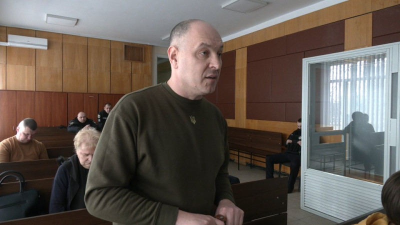 Просив лікування у психлікарні замість СІЗО: в Чернігові тривають суди над обвинуваченими у потрійному вбивстві