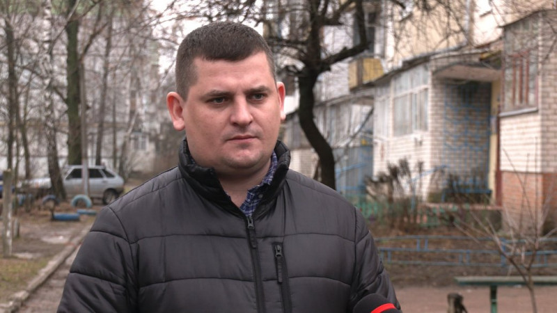 У мікрорайоні Масани в Чернігові ґрунтові води затоплюють підвал-укриття: що кажуть мешканці та комунальники