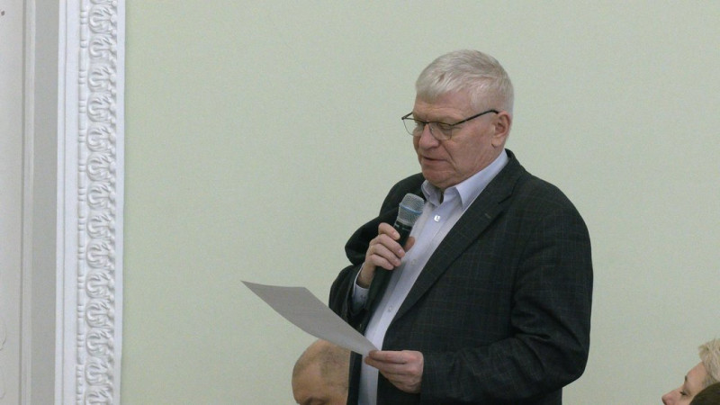 Знести не можна відновити: що чекає на пошкоджену обстрілами будівлю дитячої стоматполіклініки у Чернігові