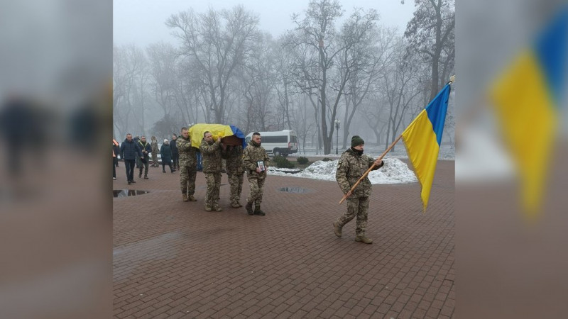 На Чернігівщині попрощалися із загиблими бійцями ЗСУ: Олексієм Сокоринським, Максимом Мірощенком та Володимиром Маценком