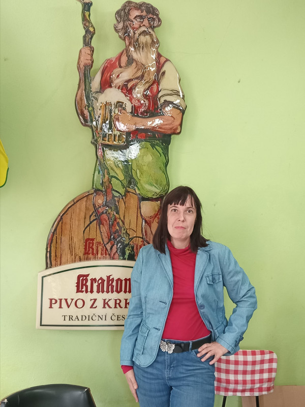 «Бажаю дочекатися коханих»: чернігівці розповіли, чи відзначають і що дарують у Валентинів день